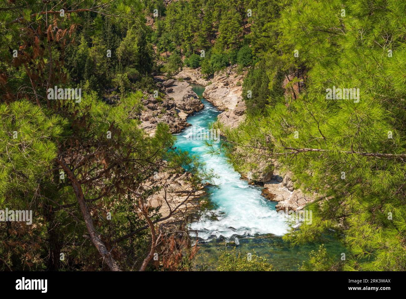 Luftaufnahme des Koprucay-Flusses aus dem Koprulu-Canyon in Manavgat, Antalya, Türkei Stockfoto