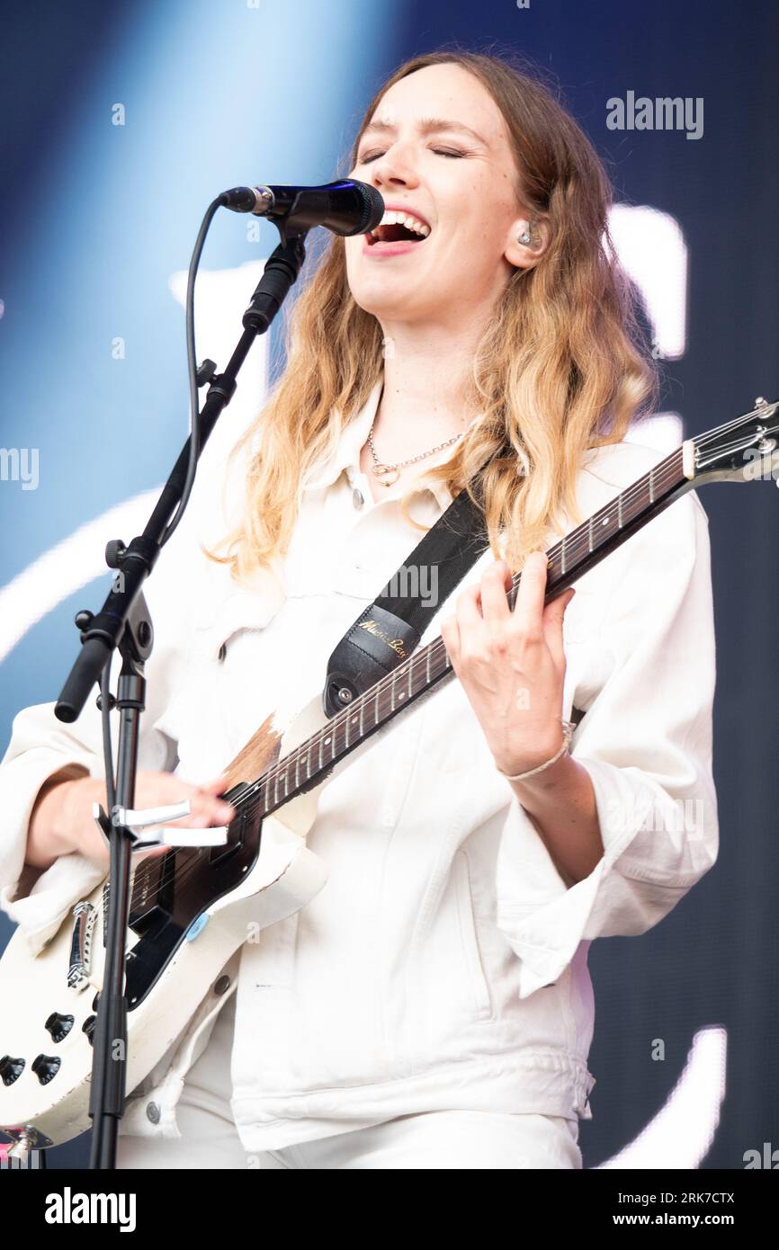 The Big Moon beim Latitude Festival 2023 in Henham Park, England. Stockfoto