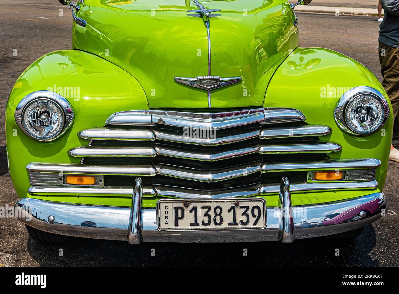 Kuba, Varadero ist einer der bekanntesten Orte in Kuba. Alte amerikanische Autos aus der Elvis-Aaron-Presley-Periode. Ford aus den 50s. Stockfoto