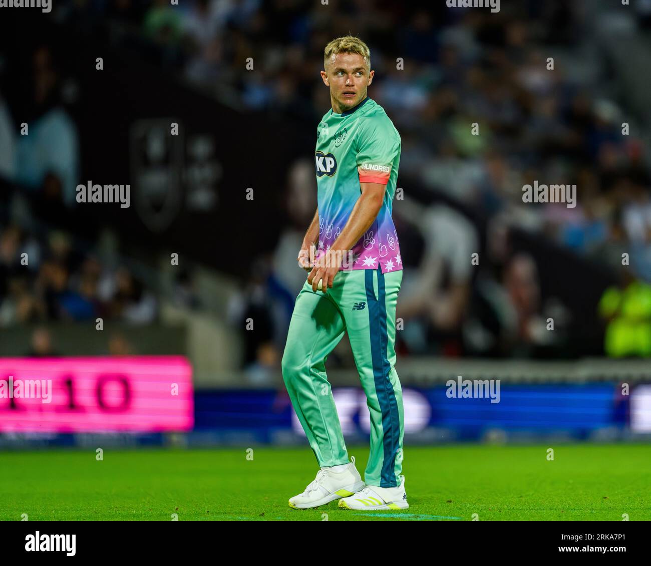 LONDON, VEREINIGTES KÖNIGREICH. August, 23. Sam Curran von Oval Invincibles während der Hundert – London Spirit vs Oval Invincibles im Kai Oval auf Tuesda Stockfoto