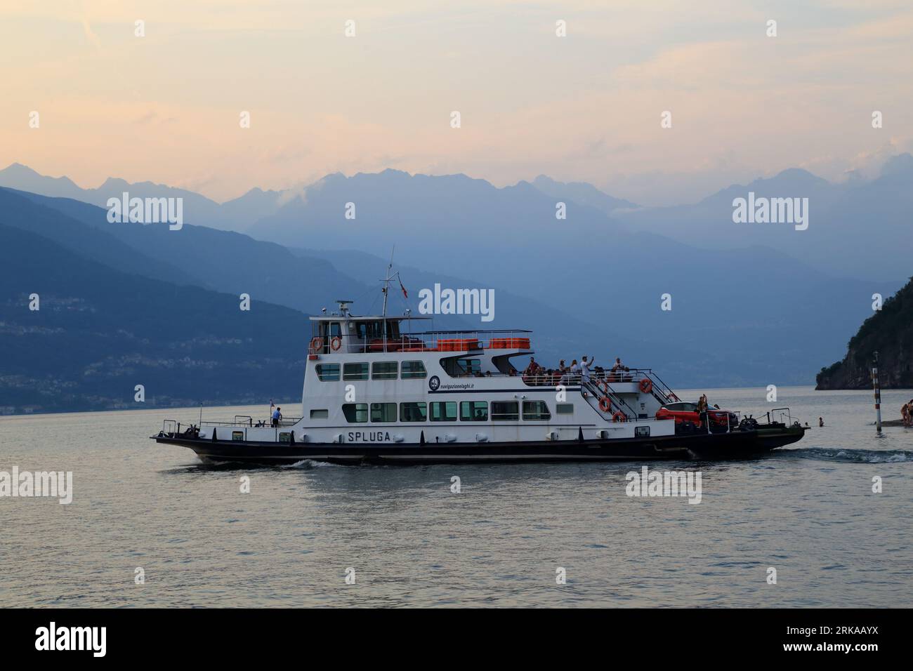 Autofähre Traghetto 'Spluga', Varenna, Comer See (Lago di Como), Italien Stockfoto