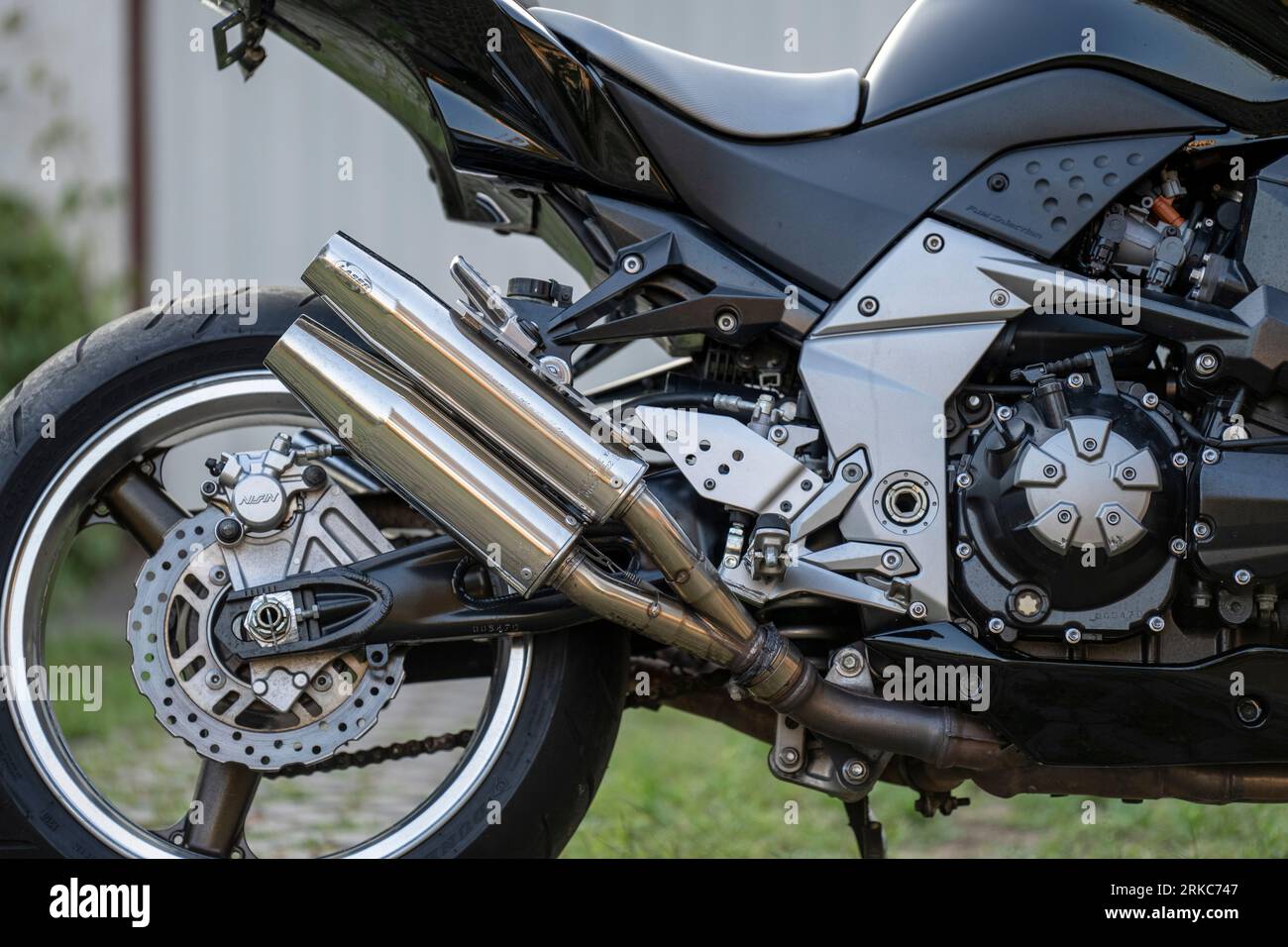 Ein Kawasaki Z1000 Motorrad, Nahaufnahme selektiver Fokus. Stockfoto