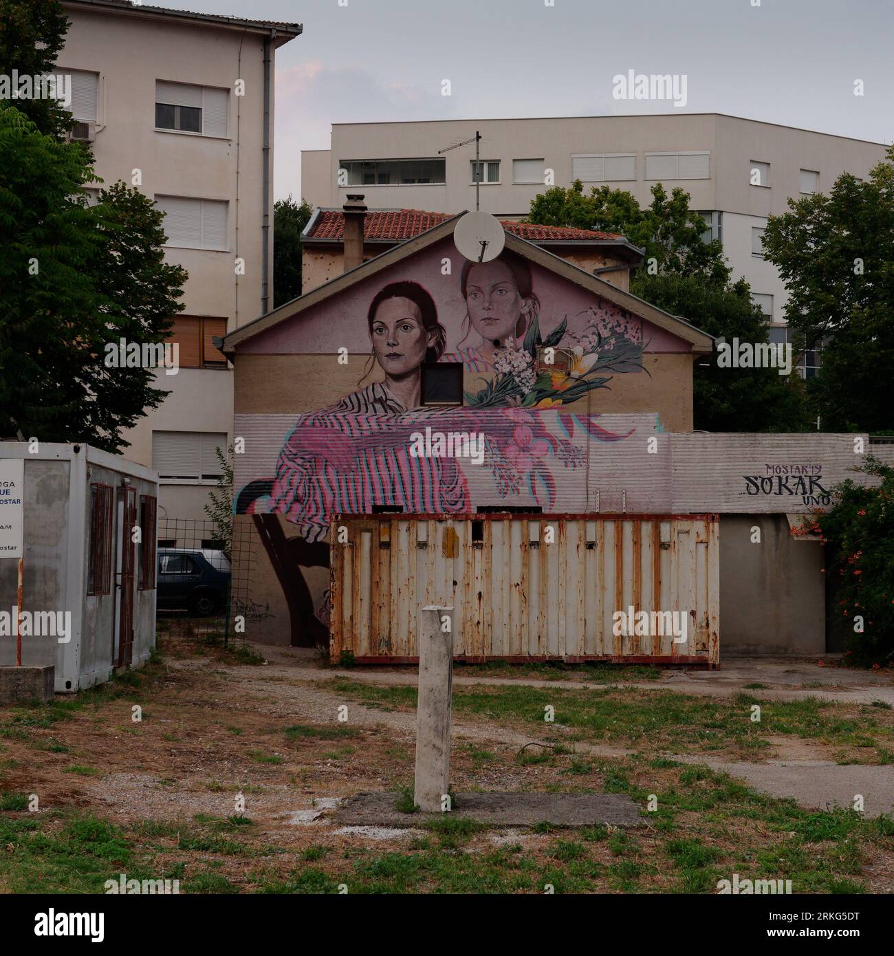 Street Art in der Stadt Mostar, Bosnien und Herzegowina, 21. August 2023. Stockfoto