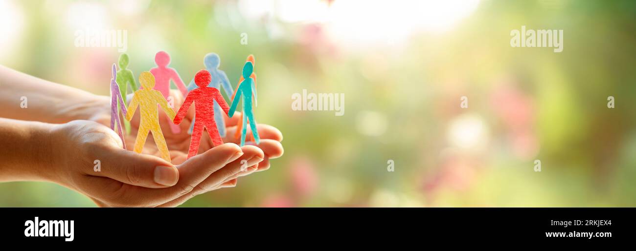 Diversity Inclusion And Equality Concept – Paper People Silhouettes On Hands Stockfoto