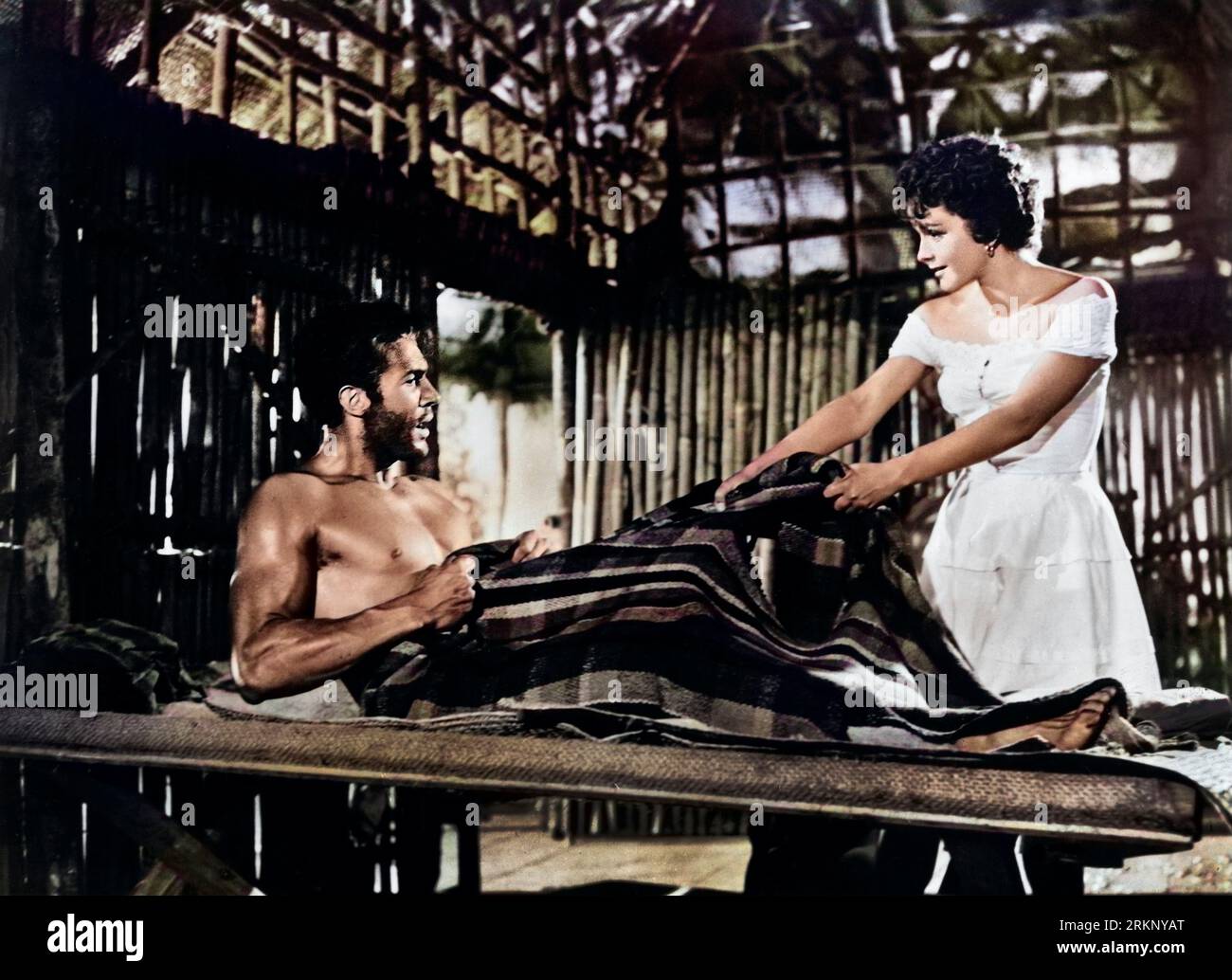 Ricardo Montalban, Ariandne Welter, On-Set des mexikanischen Films, 'Sombra verde', englischer Titel: 'Unberührt', 1954, US-Vertrieb über Excelsior Pictures, 1956 Stockfoto