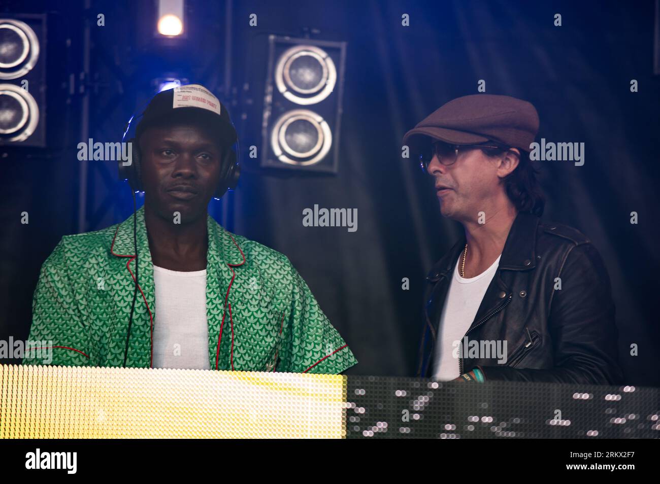 London, Vereinigtes Königreich. 25. August 2023. Gary Powell und Carl Barat von den Libertines, La Roux und Jamie Reynolds (Klaxons) unterhalten das Publikum auf dem All Points Festival in East London. Cristina Massei/Alamy Live News Stockfoto