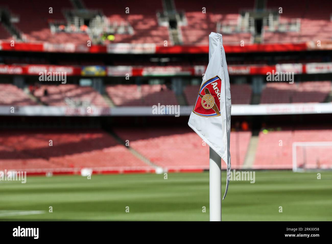 Eine allgemeine Ansicht des Stadions während des Spiels Arsenal vs Fulham der Premier League im Emirates Stadium, London, Vereinigtes Königreich. 26. August 2023. (Foto von Arron Gent/News Images) in London, Großbritannien am 26.08.2023. (Foto: Arron Gent/News Images/SIPA USA) Credit: SIPA USA/Alamy Live News Stockfoto