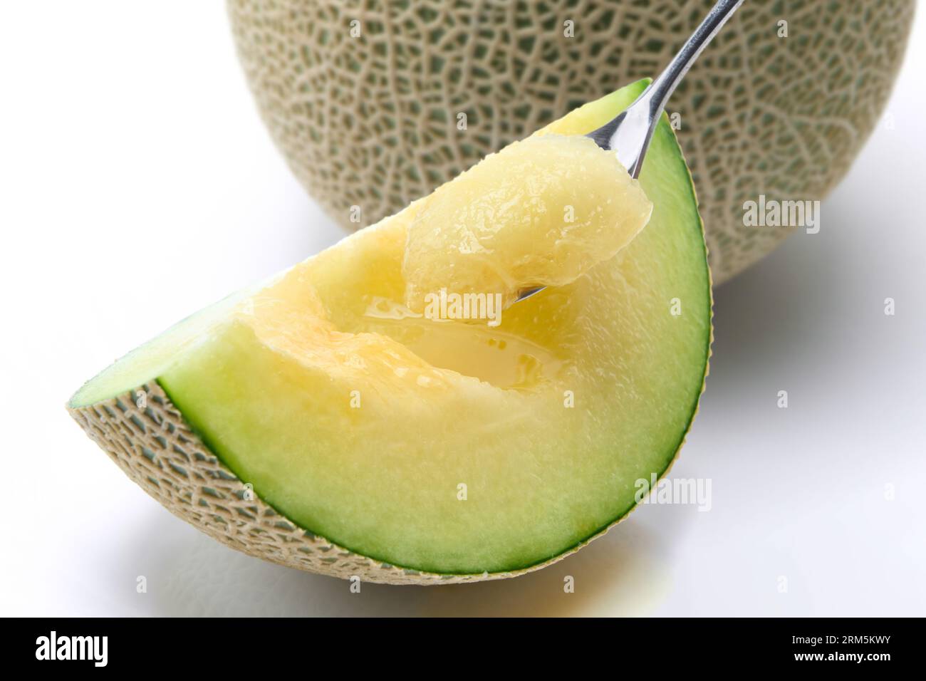 Earls Melone auf einem Teller geschnitten Stockfoto