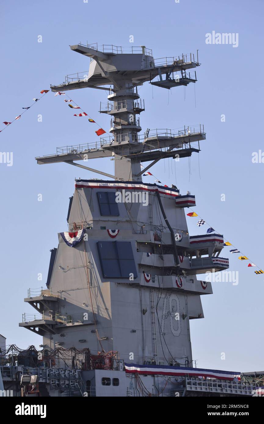 Bildnummer: 60693047 Datum: 08.11.2013 Copyright: imago/Xinhua die Insel USS Gerald R. Ford (CVN 78) ist auf der Huntington-Ingalls Industries Newport News Werft in Virginia, USA, am 8. November 2013 zu sehen. Die US Navy wird den Flugzeugträger Gerald R. Ford, das erste Schiff einer neuen Klasse von Superträgern, bei einer Zeremonie, die für Samstag geplant ist, taufen. (Xinhua/Zhang Jun) US-VIRGINIA-USS GERALD R. FORD-CVN 78 PUBLICATIONxNOTxINxCHN Marine Flugzeugträger Kriegsschiff xas x0x 2013 hoch 60693047 Datum 08 11 2013 Copyright Imago XINHUA The Iceland of USS Gerald r Ford CVN 78 IS Lakes AT Stockfoto