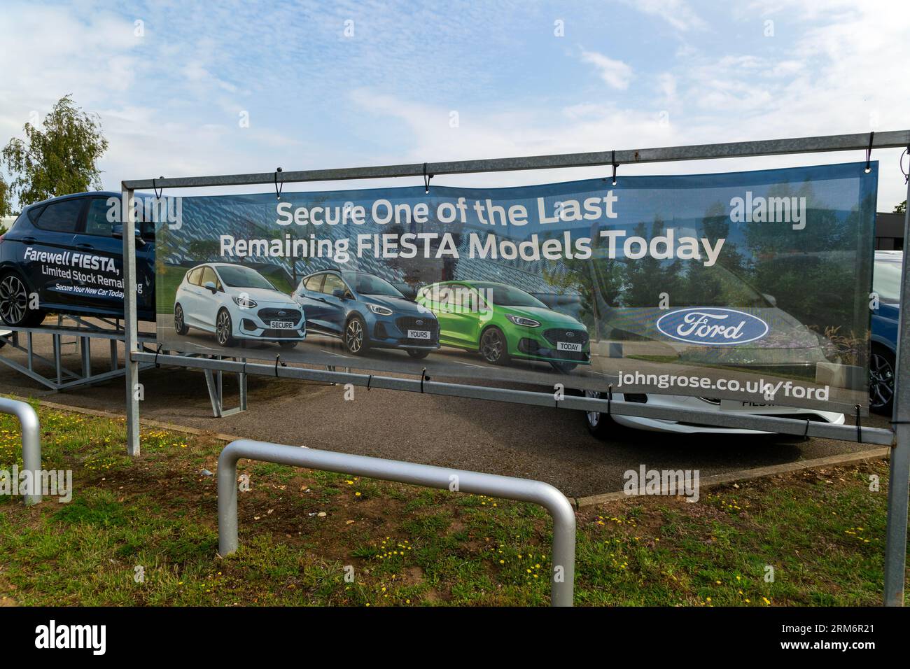 Ford Fiesta Auto Promotion John Grose Autohändler, Ransomes Gewerbegebiet, Ipswich, Suffolk, England, UK Stockfoto
