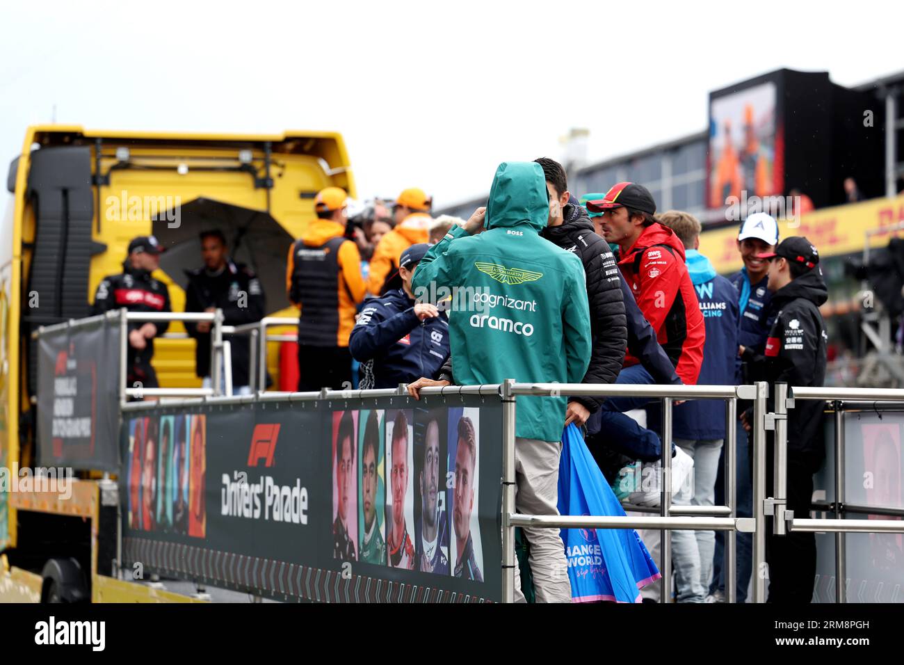 Zandvoort, Niederlande. 27. August 2023. Fahrerparade. 27.08.2023. Formel-1-Weltmeisterschaft, Rd 14, Großer Preis Der Niederlande, Zandvoort, Niederlande, Wettkampftag. Auf dem Foto sollte Folgendes stehen: XPB/Press Association Images. Quelle: XPB Images Ltd/Alamy Live News Stockfoto