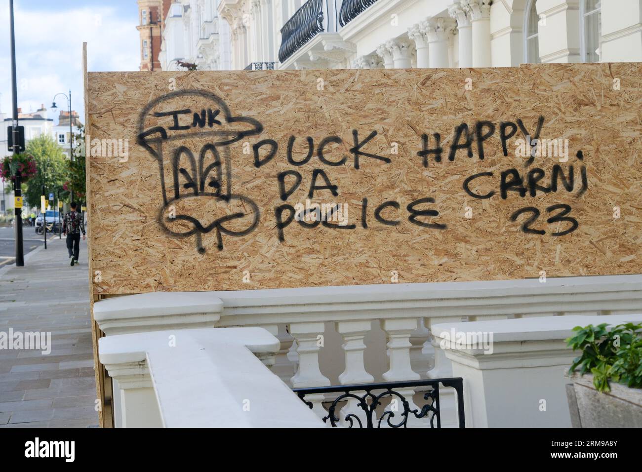 Notting Hill, London, Großbritannien. August 2023 27. Am Sonntag findet die Kinderparade am Karneval in Notting Hill statt. Quelle: Matthew Chattle/Alamy Live News Stockfoto