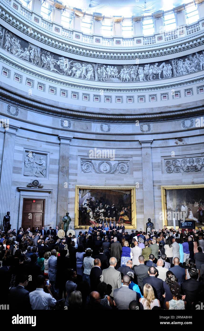 Der US-Kongress hält eine Zeremonie zum 50. Jahrestag des Civil Rights Act von 1964 im Capitol Hill in Washington, 24. Juni 2014, ab. (Xinhua/Bao Dandan) US-WASHINGTON-CIVIL RIGHTS ACT JUBILÄUMSZEREMONIE PUBLICATIONxNOTxINxCHN der US-Kongress hält eine Zeremonie zum 50. Jahrestag des Civil Rights ACT von 1964 AUF dem Capitol Hill in Washington ab 24. Juni 2014 XINHUA Bao Dandan U.S. Washington Civil Rights ACT Jubiläumszeremonie PUICATIONxCHINxCHN Stockfoto