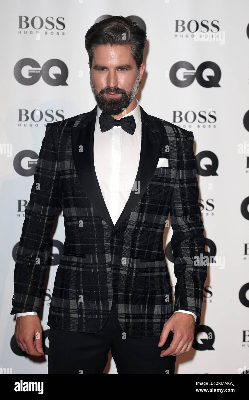 Jack Guiness nimmt an den GQ Men of the Year Awards der Tate Modern in London Teil. Stockfoto