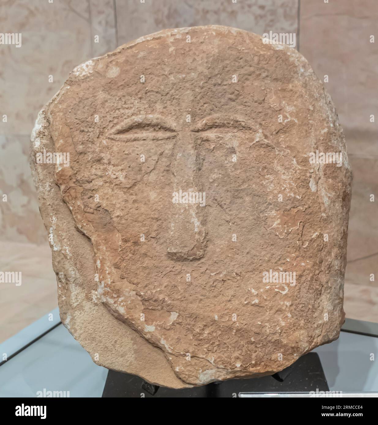 Grabstein mit menschlichem Porträt eines Mannes - arabischer Stil - Wadi Rumm, Khirbat Ruzqa beduinen Nabatäer - 1. Jh. v. Chr. - 1. Jh. n. Chr. Stockfoto