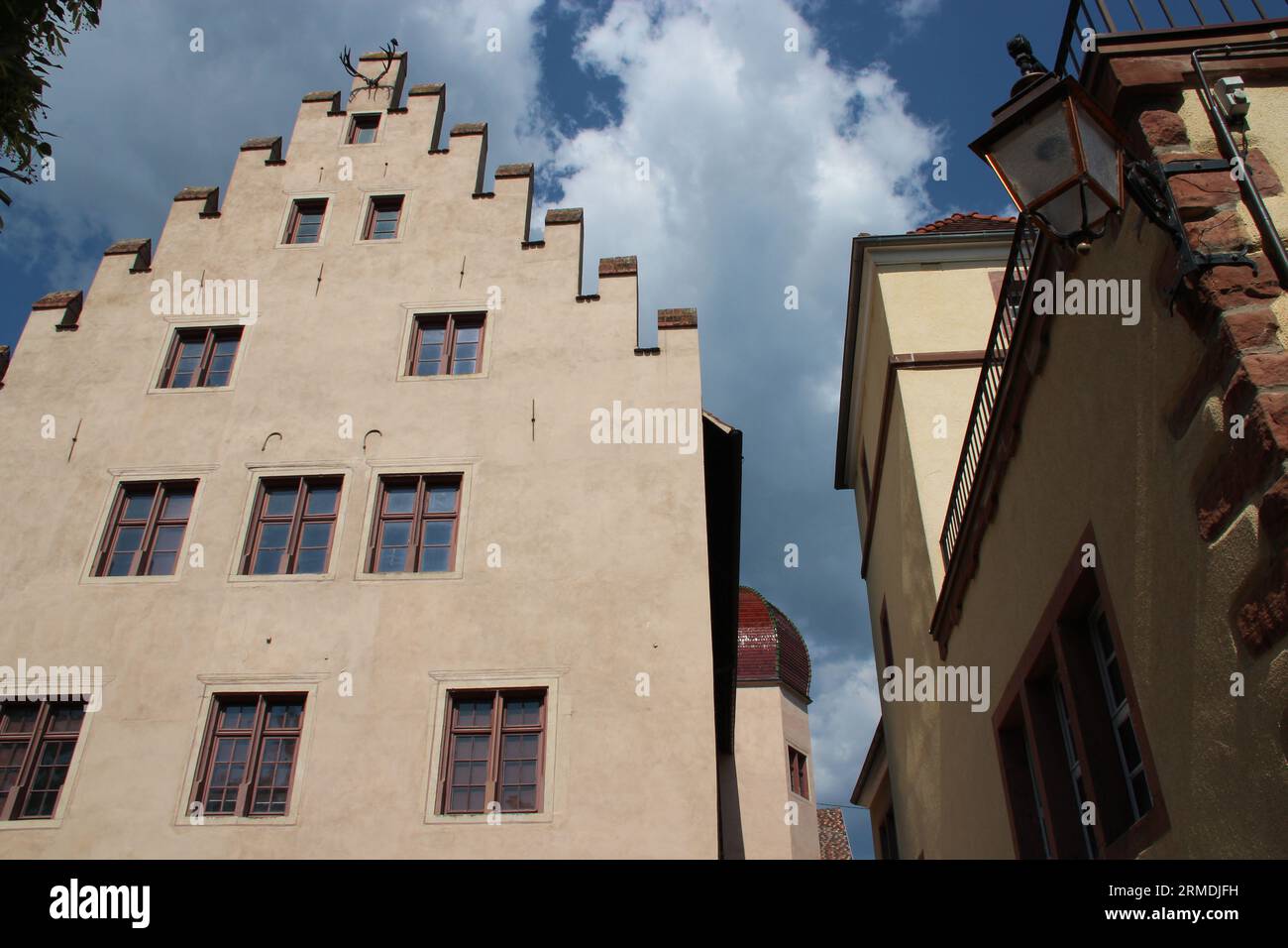 Mittelalterliche Halle (château des ducs de wurtemberg) in riquewihr im elsass (frankreich) Stockfoto