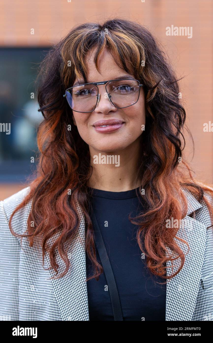 HILVERSUM - Porträt von Eva Simons während der Präsentation der Besetzung von Expeditie Robinson 2023. ANP LEVIN DEN BOER niederlande raus - belgien raus Stockfoto