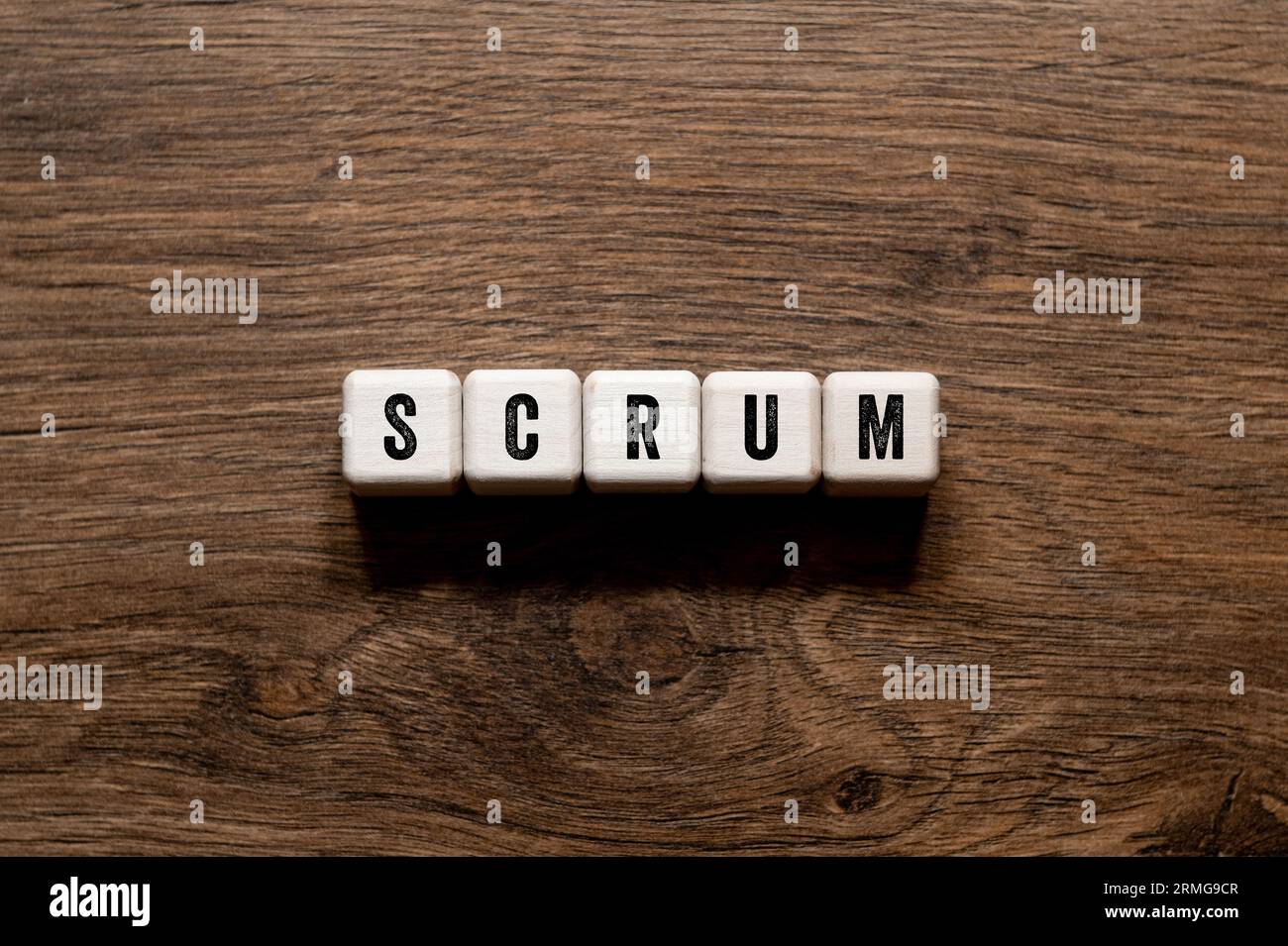 Scrum - Wortkonzept auf Bausteinen, Text Stockfoto