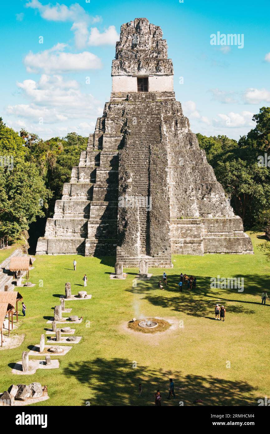 Tempel I, Teil der Ruinen einer antiken Maya-Stadt im archäologischen Park Tikal, Guatemala Stockfoto