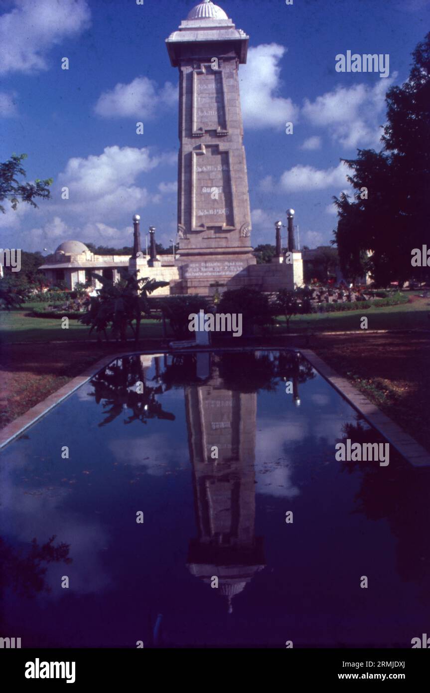 Das Victory war Memorial, früher Cupid's Bow genannt, ist ein Obelisken-Denkmal in Chennai, Indien, das ursprünglich zum Gedenken an den Sieg der alliierten Armeen während des Ersten Weltkriegs errichtet wurde und später ... wurde Stockfoto