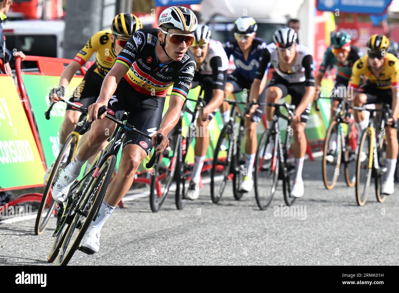 Remco Evenepoel belgischer Champion Soudal Quick Step führt die GC-Gruppe an, die bis zu den besten 11 Kletterern reicht Stockfoto