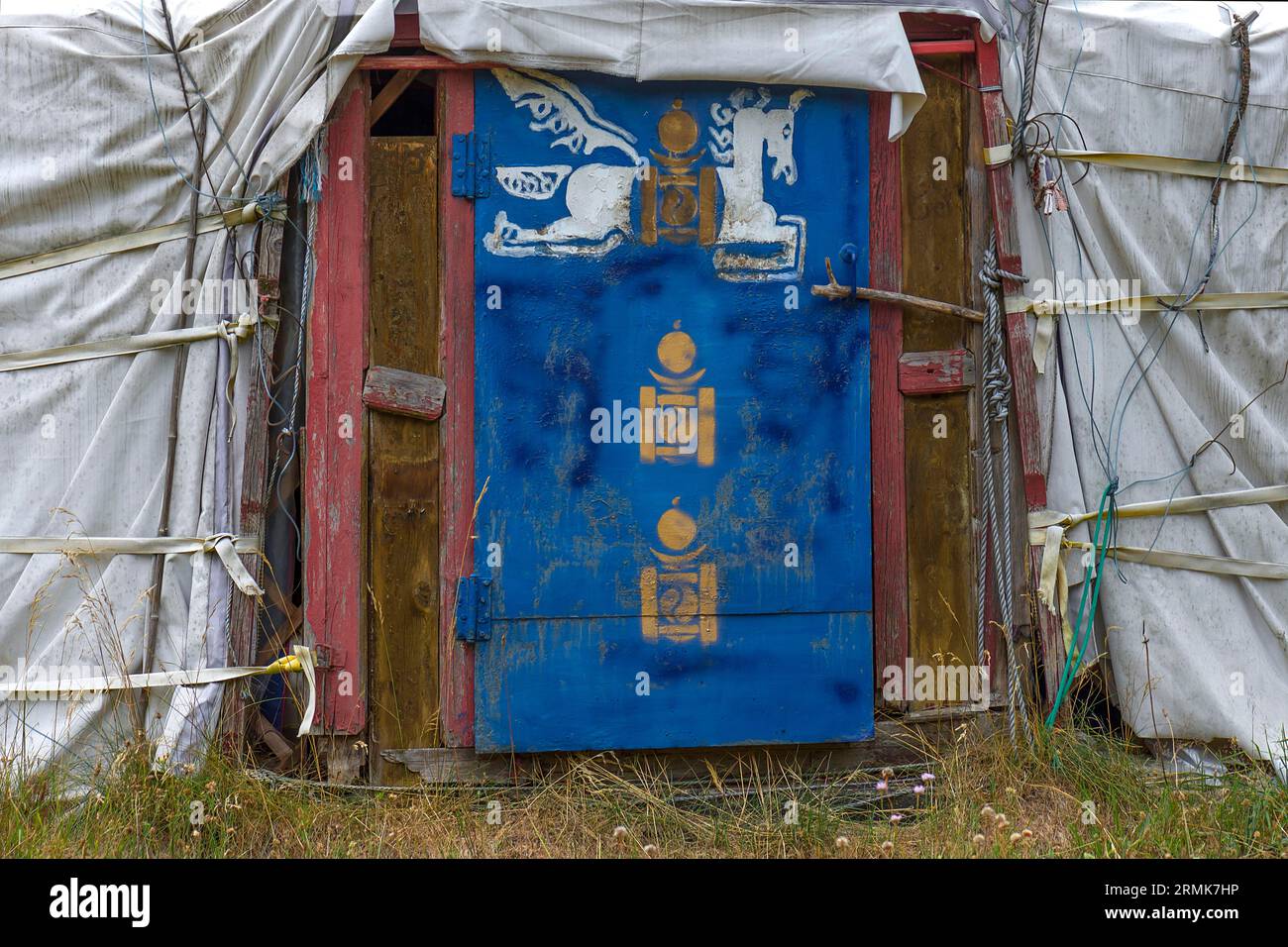 Eingangstür einer Jurte, mongolisches Zelt, Bayern, Deutschland Stockfoto