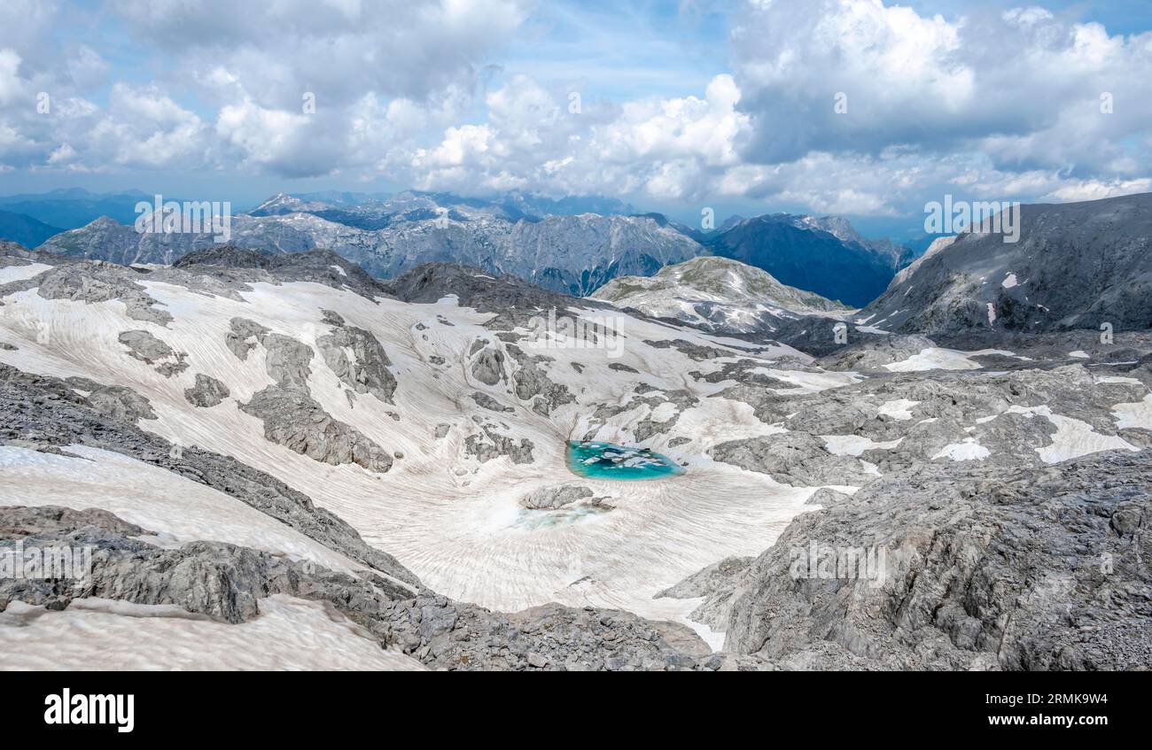 Bergsee, Schneereste, hochalpine Landschaft, Uebergossene Alm, Berchtesgadener Alpen, Salzburger Land, Österreich Stockfoto
