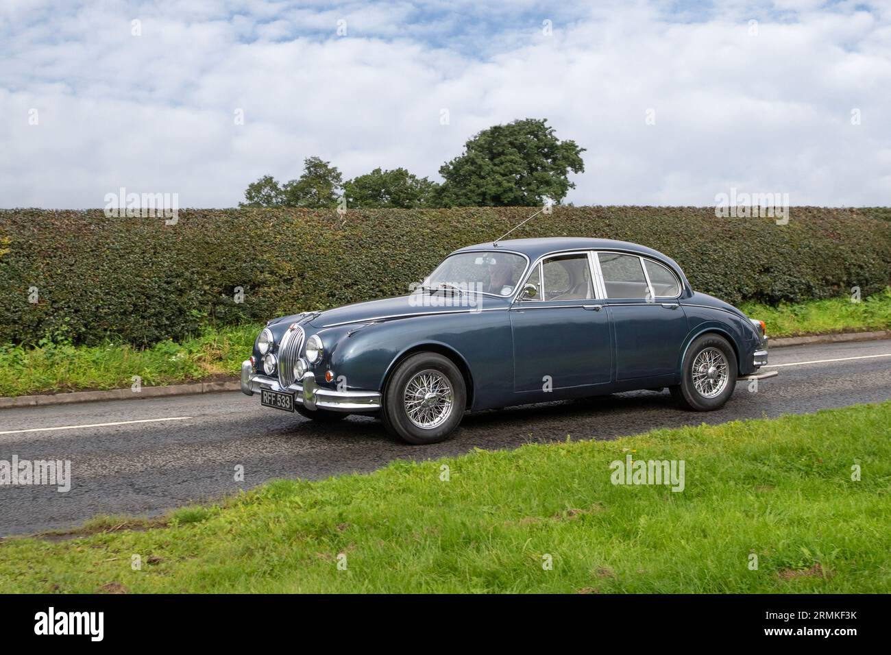 1962 Jaguar 2.4/240 Blue Car Benzin 2400 ccm, mittelgroße Luxus-Sportlimousine Stockfoto