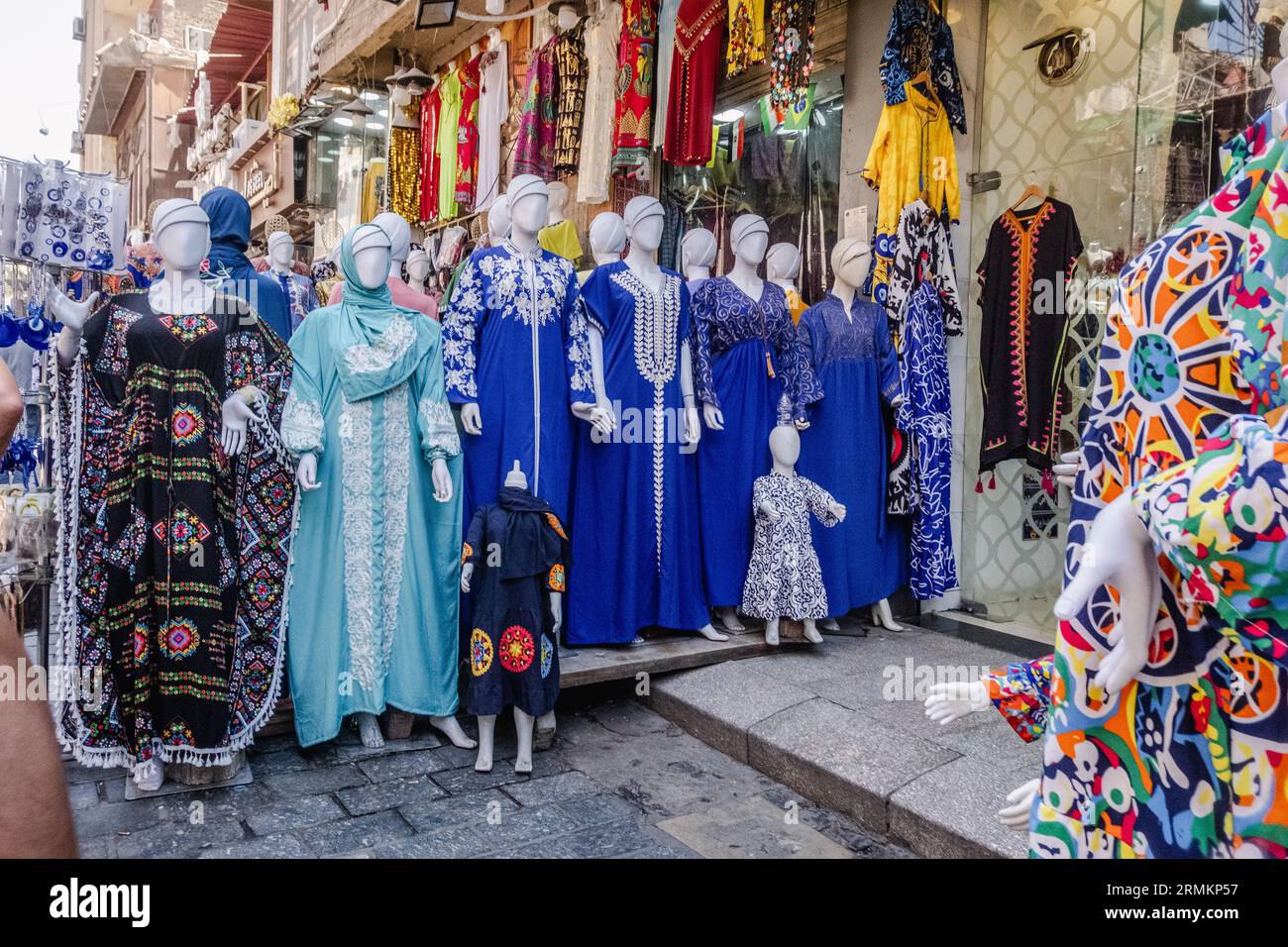 Ägypten Summer Travel Marketplace Magic: Fesselnder Souk im Herzen von Kairo Stockfoto