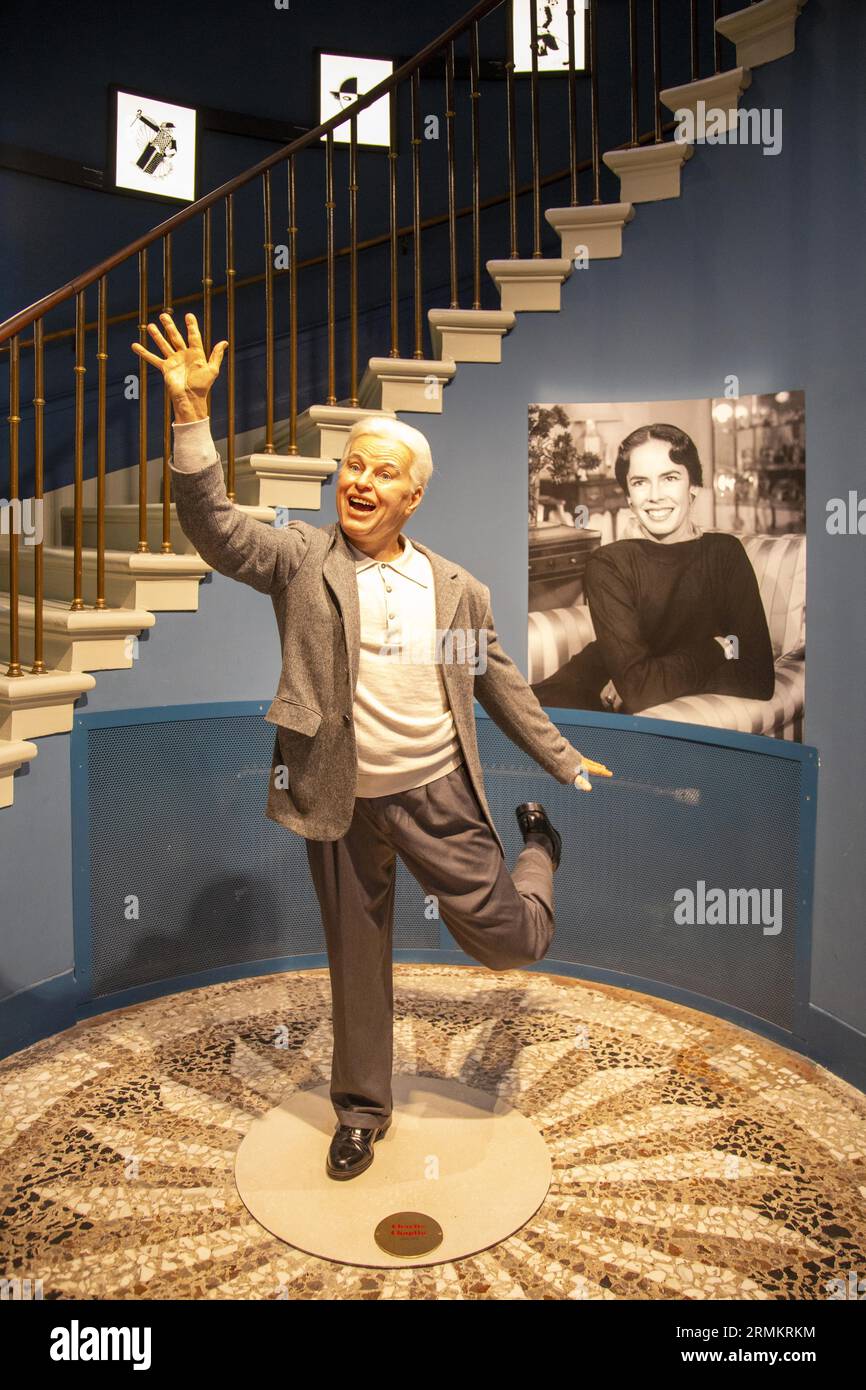 Charlie Chaplin mit Frau Oona O'Neill, Wachsfiguren, Charlie Chaplin Museum, Chaplins World, Corsier-sur-Vevey, Kanton Waadt, Schweiz Stockfoto