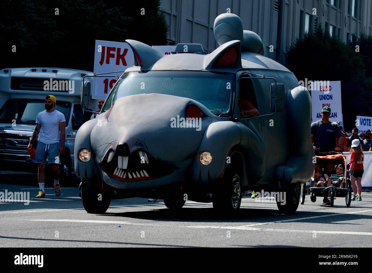 Szene aus der jährlichen Labor Day Parade entlang der Delaware Avenue in Philadelphia, PA, USA am 3. September 2018. Stockfoto