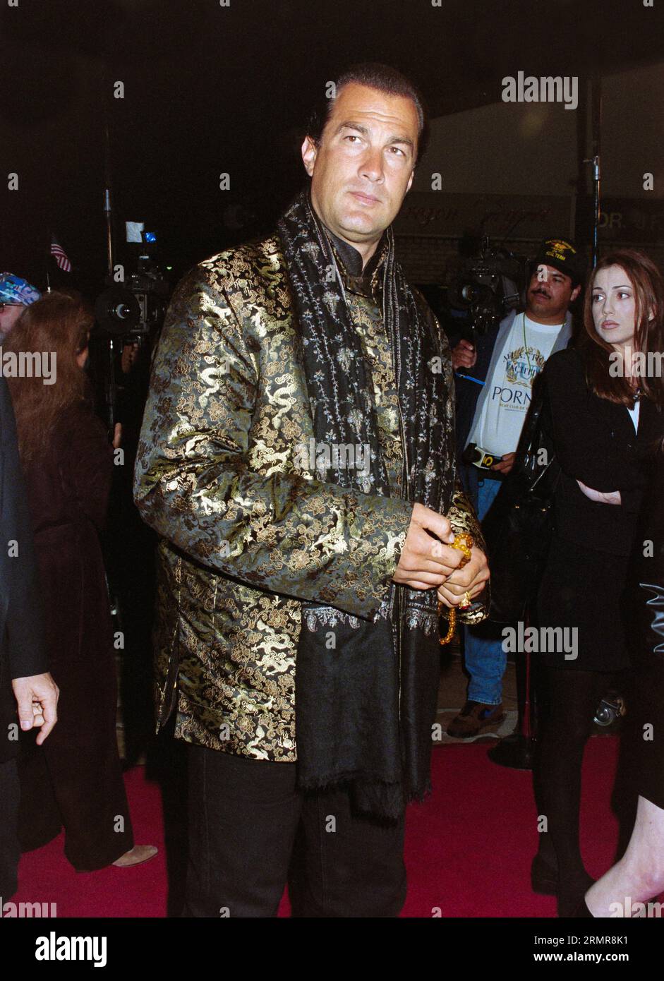 LOS ANGELES, CA. 11. März 1996: Schauspieler Steven Seagal bei der Premiere von Executive Decision im Mann Village Theatre in Westwood. Bild: Paul Smith / Featureflash Stockfoto