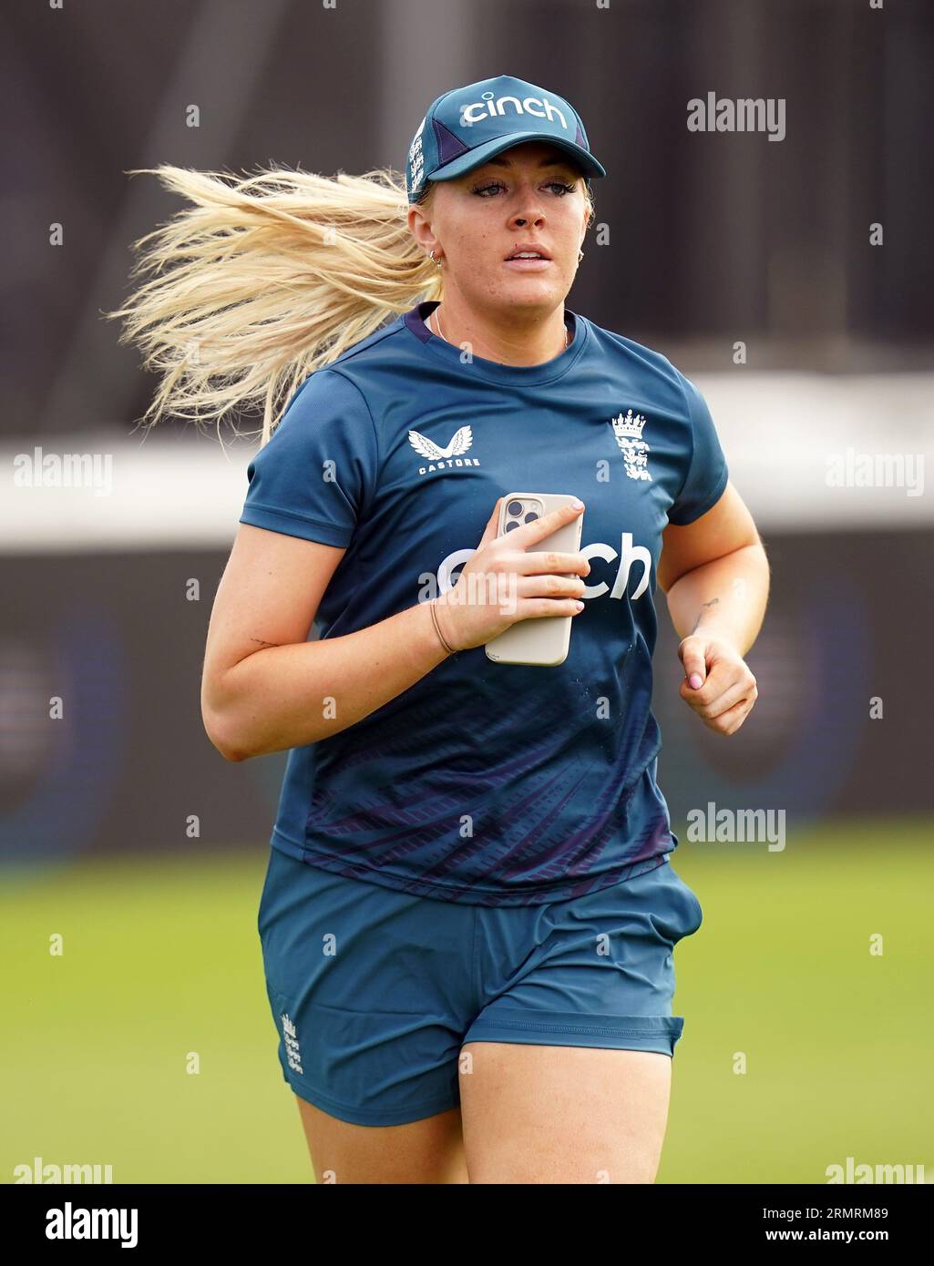 Die Engländerin Sarah Glenn während einer Nets-Session auf dem 1st Central County Ground in Brighton und Hove. Bilddatum: Mittwoch, 30. August 2023. Stockfoto