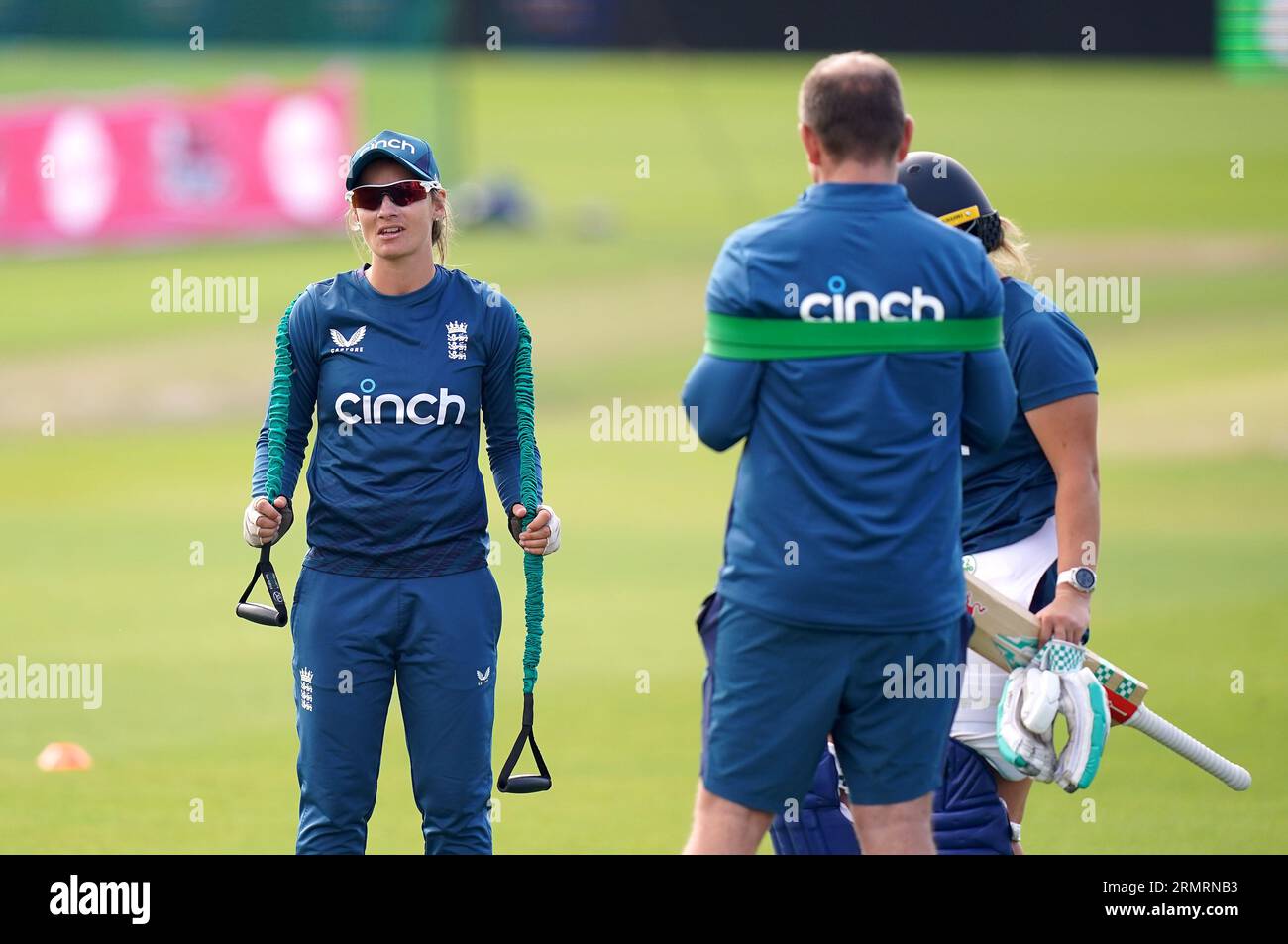 Der Engländer Danni Wyatt während einer Netzsitzung am 1. Central County Ground, Brighton und Hove. Bilddatum: Mittwoch, 30. August 2023. Stockfoto