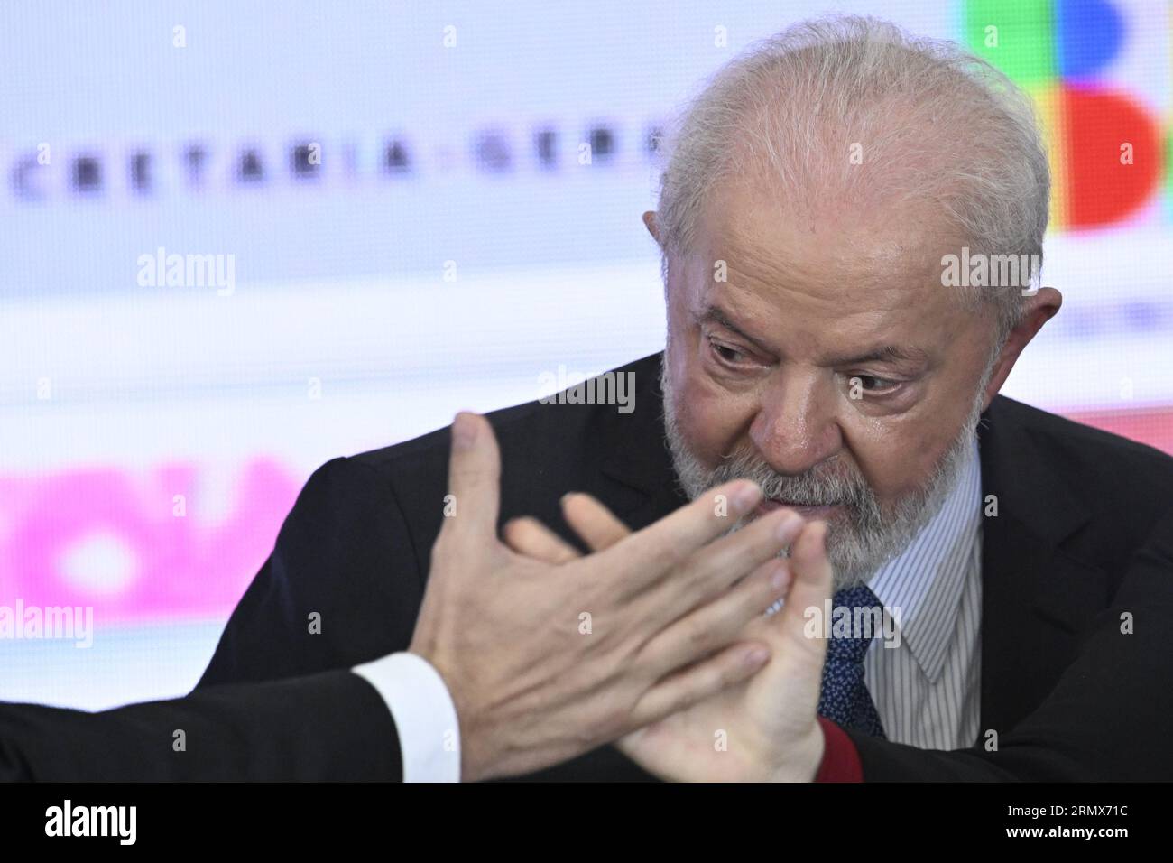 DF - BRASILIA - 08/30/2023 - BRASILIA, III INTERCONSELHOS FORUM - der Präsident der republik, Luiz Inacio Lula da Silva, während der Zeremonie des III Interconselhos Forums am Mittwoch, den 30. August. Foto: Mateus Bonomi/AGIF Stockfoto