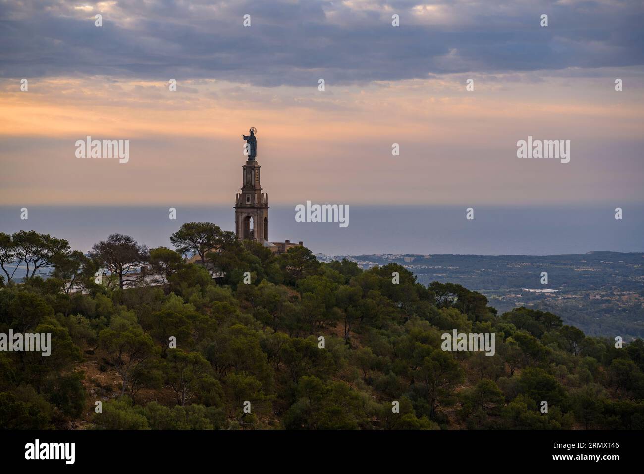 Denkmal Christi des Königs auf dem Berg von Sant Salvador, in Felanitx (Mallorca, Balearen, Spanien) vor allem: Monumento de Cristo Rey, Felanitx Stockfoto