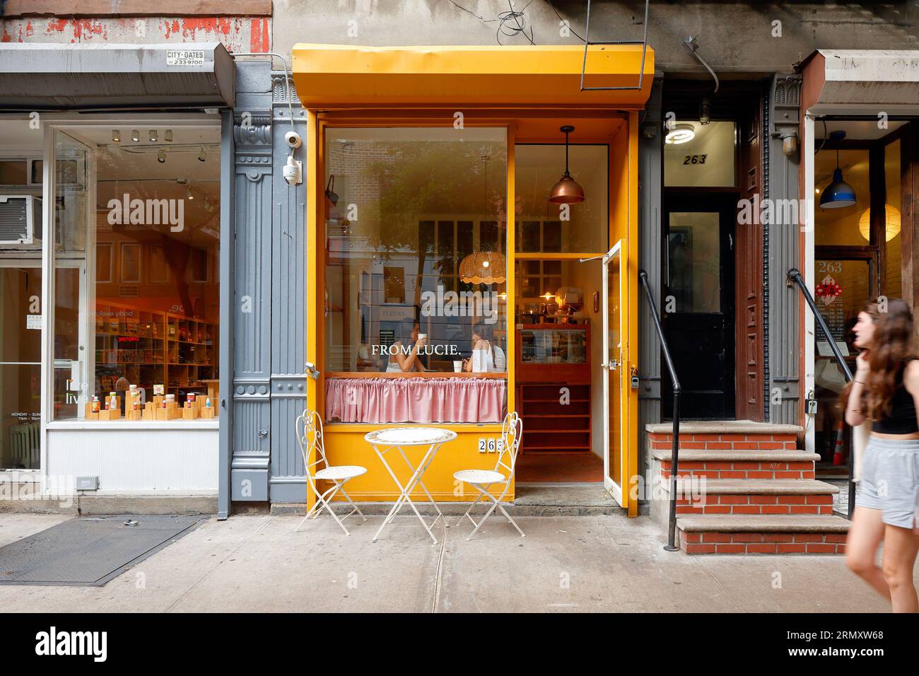 Von Lucie, 263 E 10th St, New York, New York, New York, New York, Foto einer französischen Bäckerei und eines Cafés in Manhattans East Village Nachbarschaft. Stockfoto