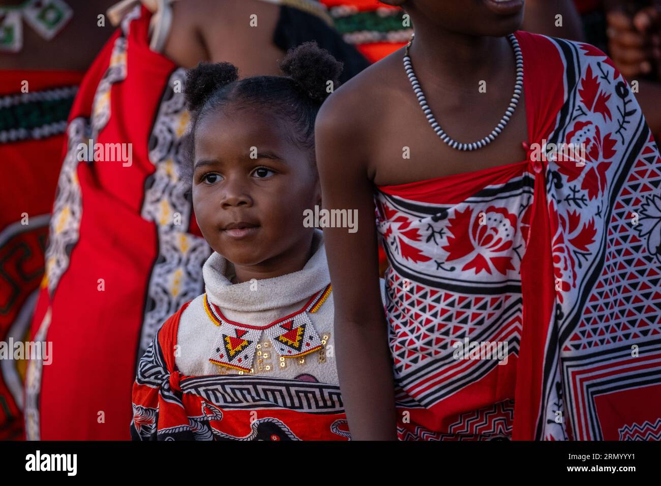 LUDZIDZINI, ESWATINI (SWASILAND) - 2023 der jährliche Umhlanga - Reed Dance. König Mswati III - Tag 1 der Feierlichkeiten. Stockfoto