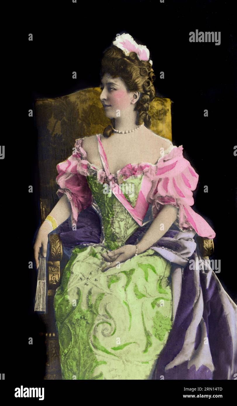 Porträt von Cecile Sorel (1873-1966), Foto von Reutlinger. Stockfoto
