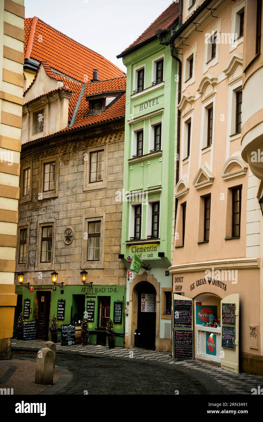 Fußgängerzone im Zentrum von Prag, Tschechische Repubische. Stockfoto