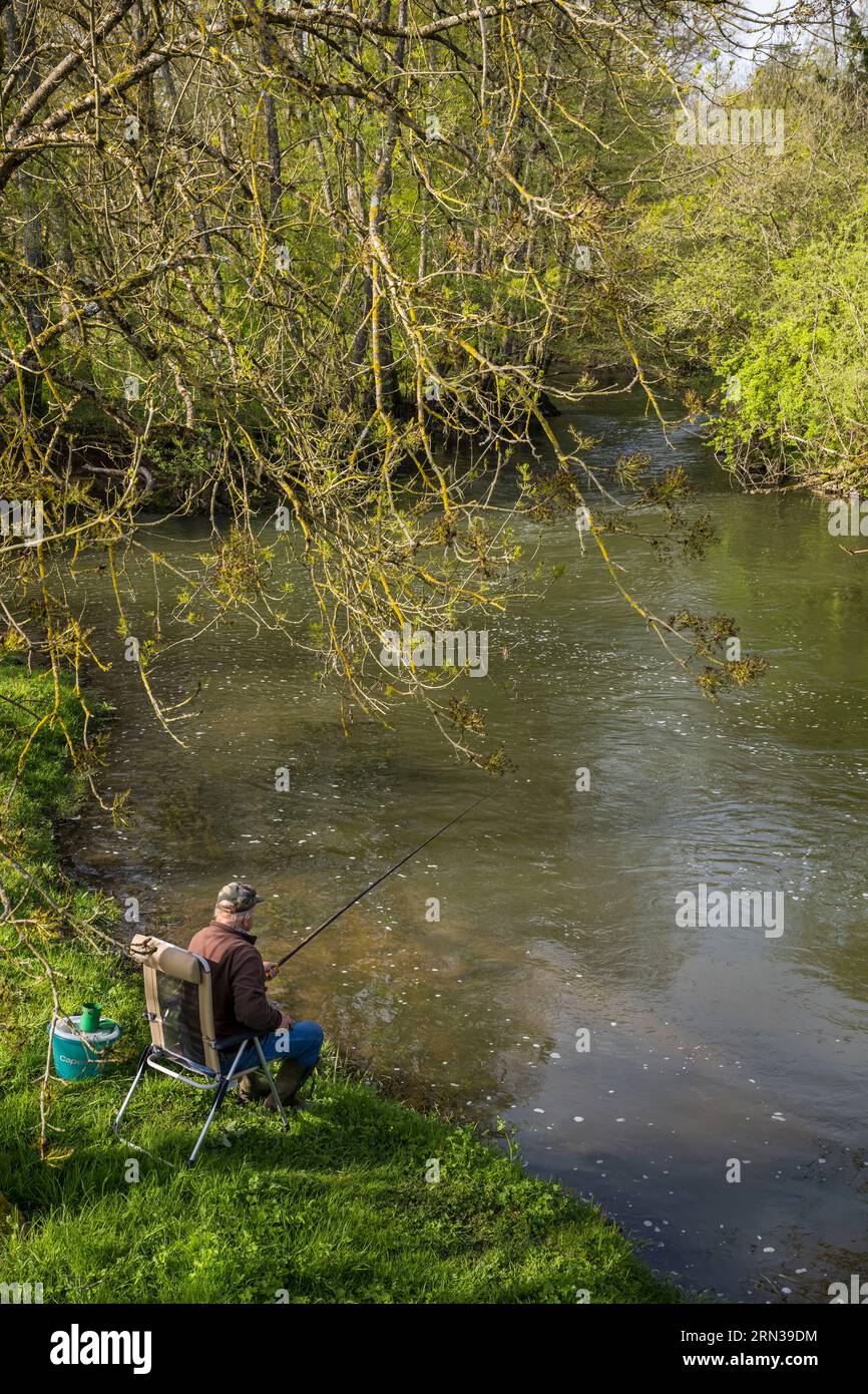 Annay sur serein Fotos und Bildmaterial in hoher Auflösung Alamy