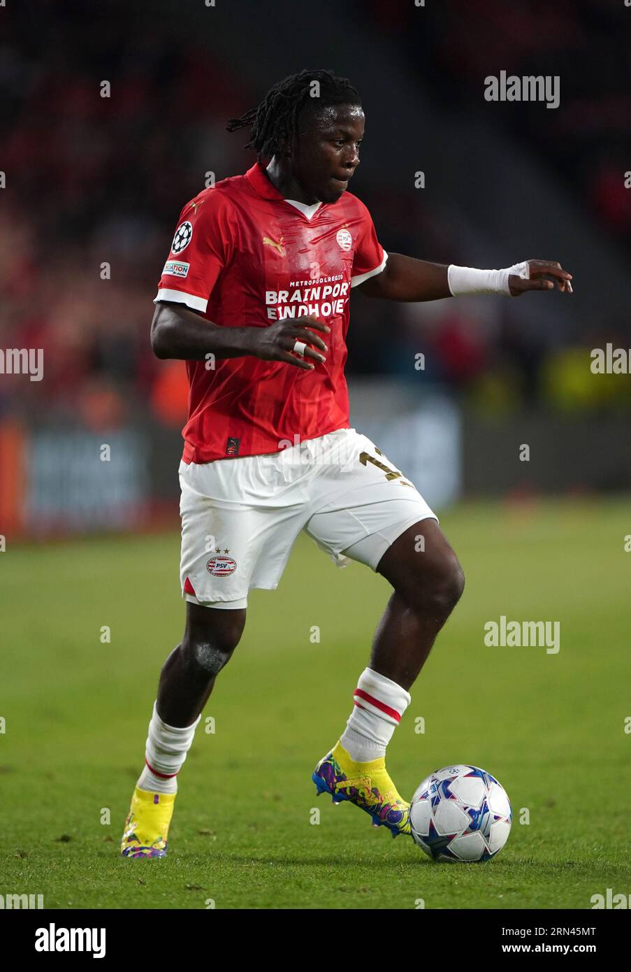 PSV Eindhovens Johan Bakayoko während des Play-off-Spiels in der zweiten Leg-Runde der UEFA Champions League im Philips Stadion in Eindhoven. Bilddatum: Mittwoch, 30. August 2023. Stockfoto