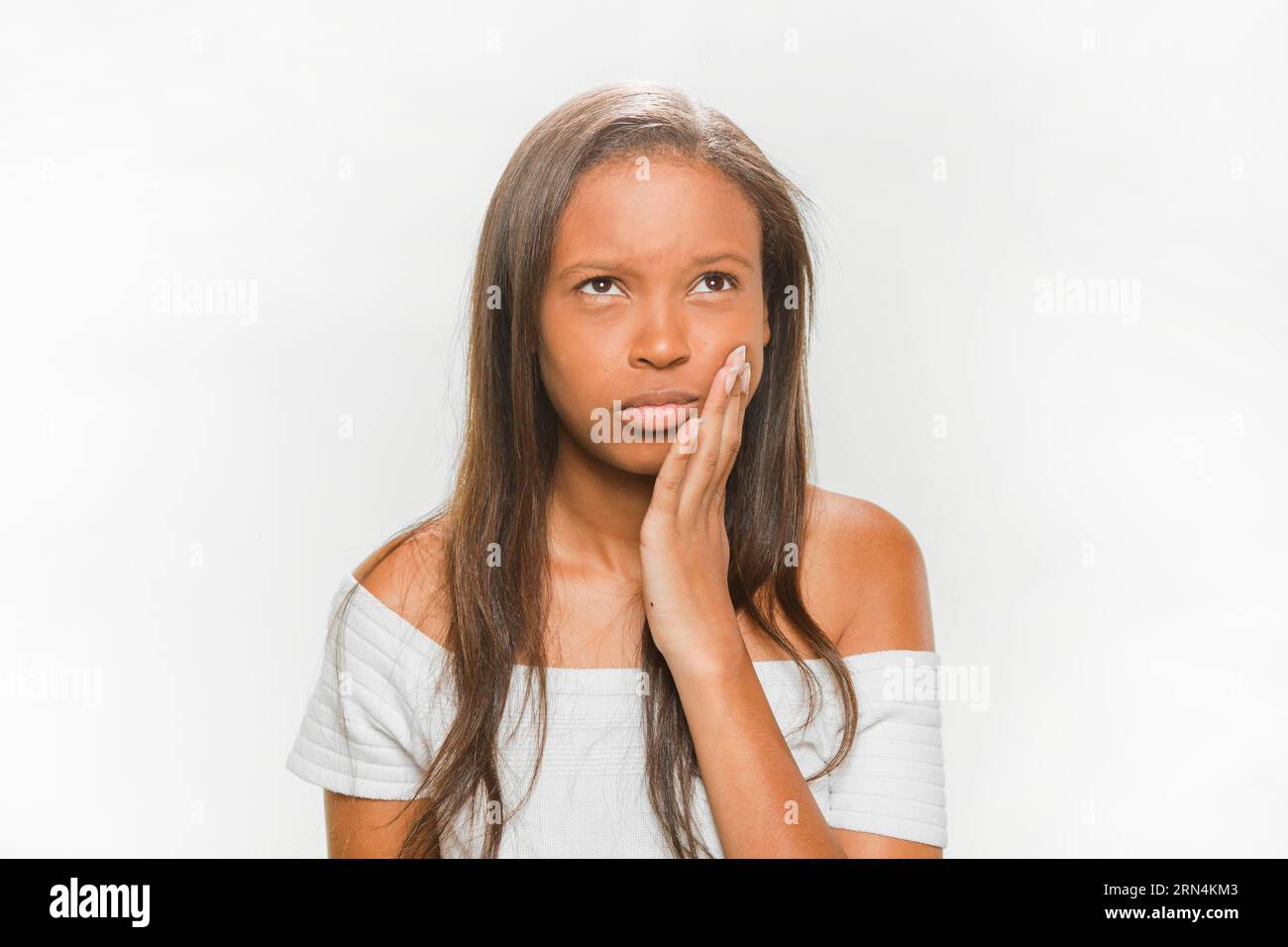 Portrait Teenager-Mädchen mit Zahnschmerzen Stockfoto