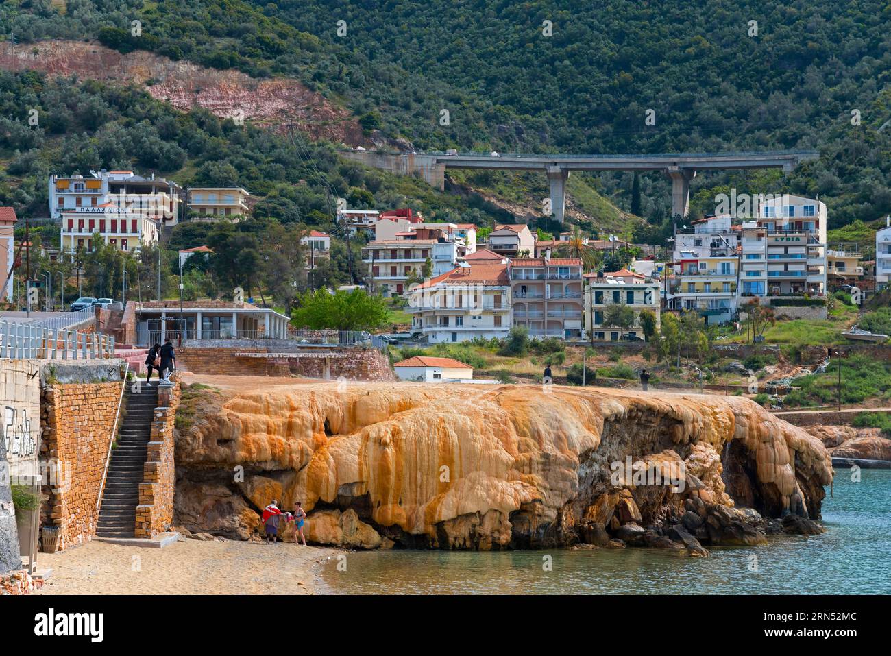 Thermalwasser, Spa, Loutra Edipsou, Edipsos, Aedipsos, Aedipsou, Istiea-Edipsos, Insel Euboea, Mittelgriechenland, Griechenland Stockfoto