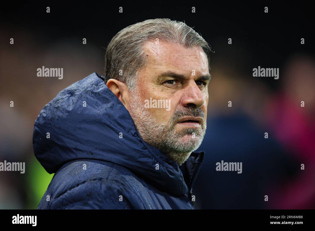 LONDON, UK - 29. August 2023: Tottenham Hotspur Head Coach Ange Postecoglou vor dem Spiel der zweiten Runde des EFL Cup zwischen Fulham FC und Tottenham Hot Stockfoto