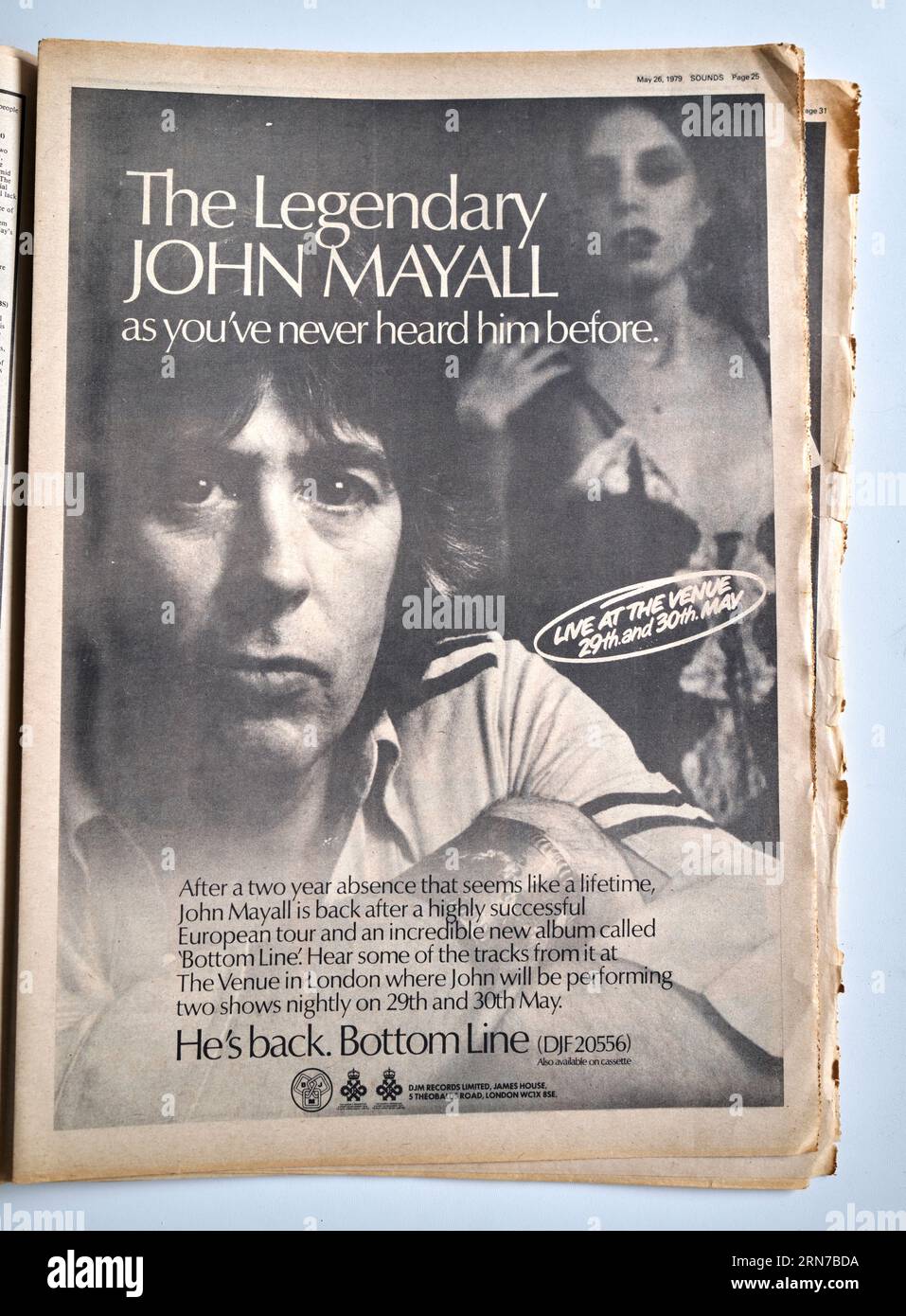 70er Jahre Werbespot für Bottom Line ein Album von John Mayall in Sounds a British Music Paper Stockfoto