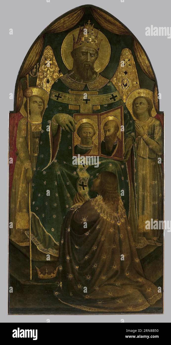 Kaiser Konstantin vor Papst Sylvester I. mit Darstellungen der Heiligen Petrus und Paulus (zentraler Teil des Triptychons) zwischen 1424 und 1455 von Andrea di Giusto Stockfoto