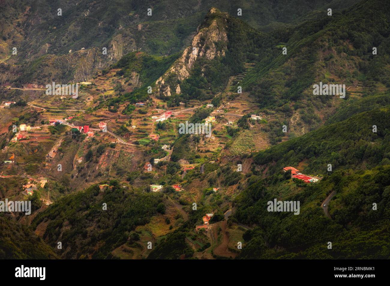 Die Klippe an der nördlichen Anaga Mountains, Kanarische Inseln. Spanien Stockfoto