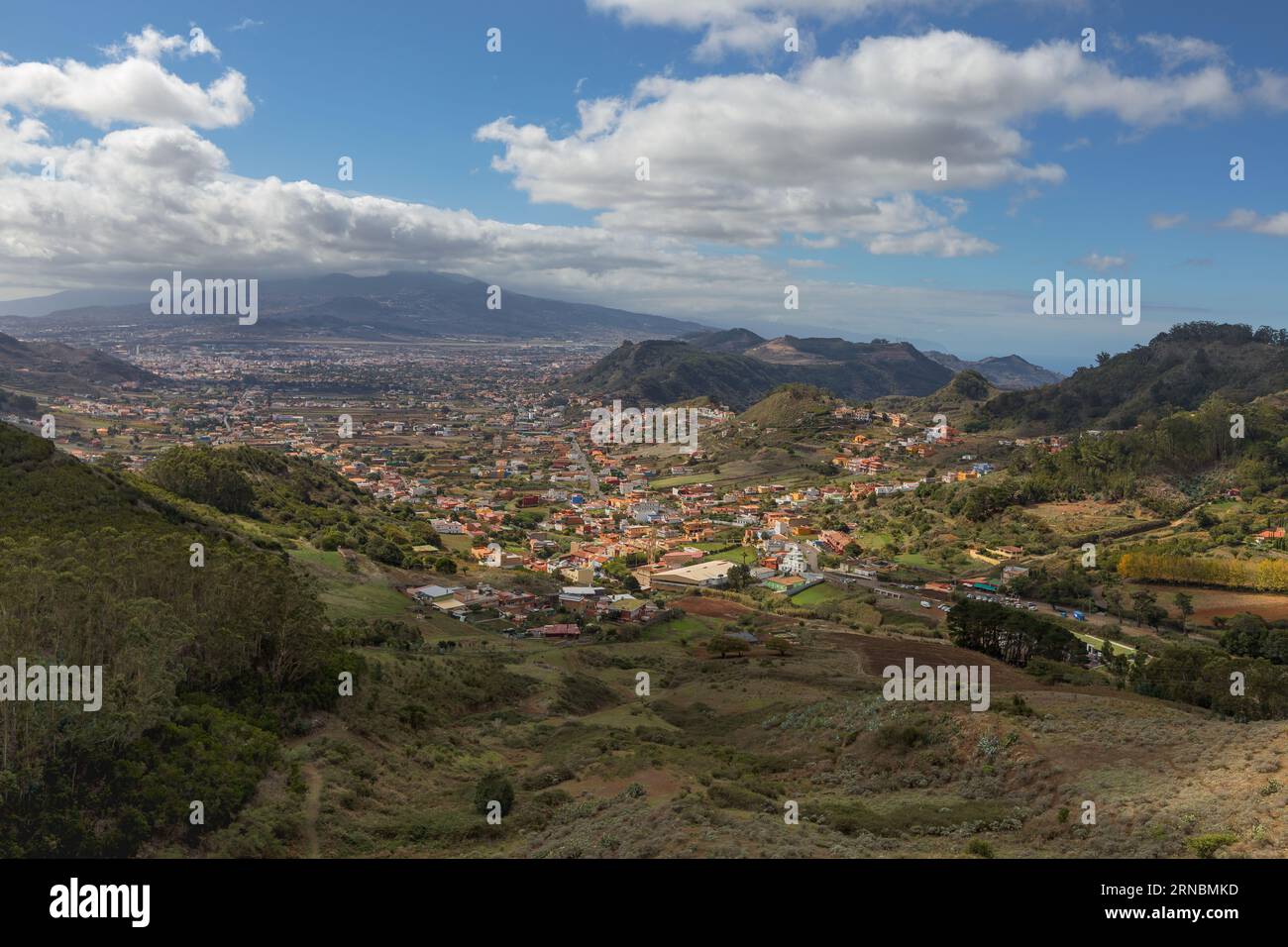 Teide von den nördlichen Anaga Mountains, Kanarische Inseln. Spanien Stockfoto