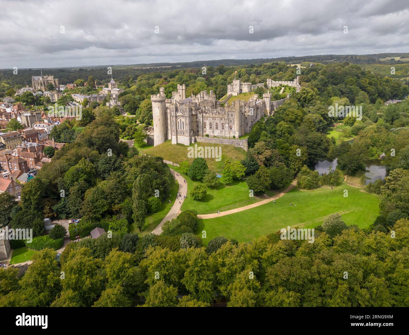 Luftaufnahme von Arundel Castle, Arundel, West Sussex, Großbritannien. Stockfoto